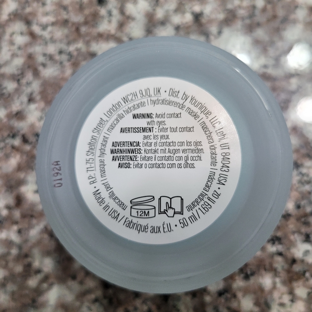 Younique hydrating mask